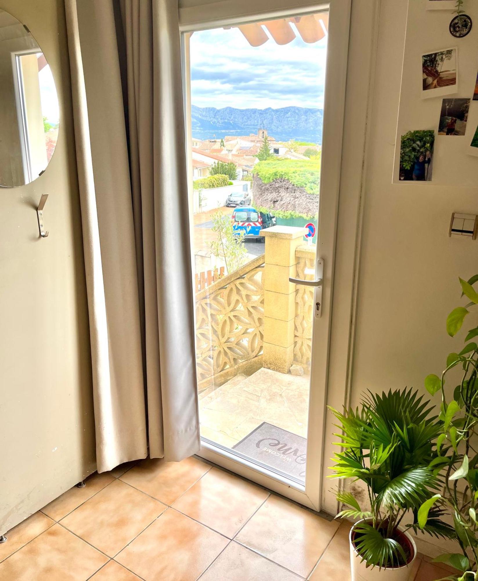 Appartement Le Dindouleto à Peynier Extérieur photo